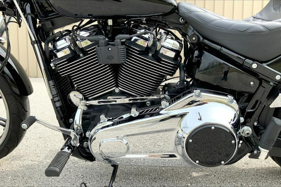 2019 Harley-Davidson® FXBR - Softail® Breakout®