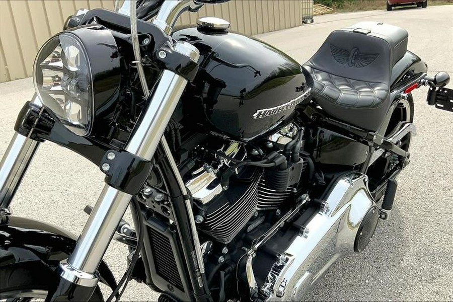 2019 Harley-Davidson® FXBR - Softail® Breakout®