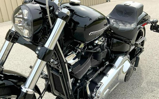 2019 Harley-Davidson® FXBR - Softail® Breakout®