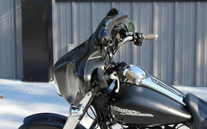 2011 Harley-Davidson Street Glide®
