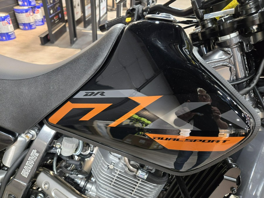 2026 SUZUKI DR650S