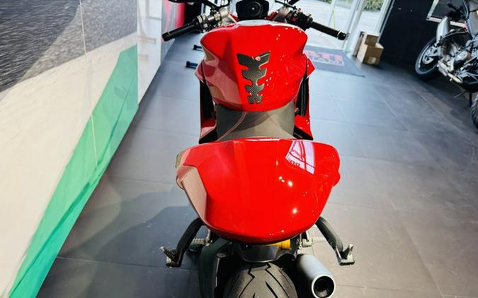 2024 Ducati Supersport 950 S Red