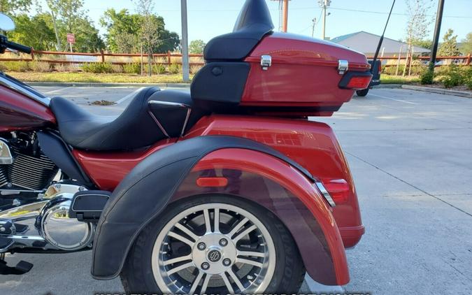 2018 Harley-Davidson® Tri Glide® Ultra
