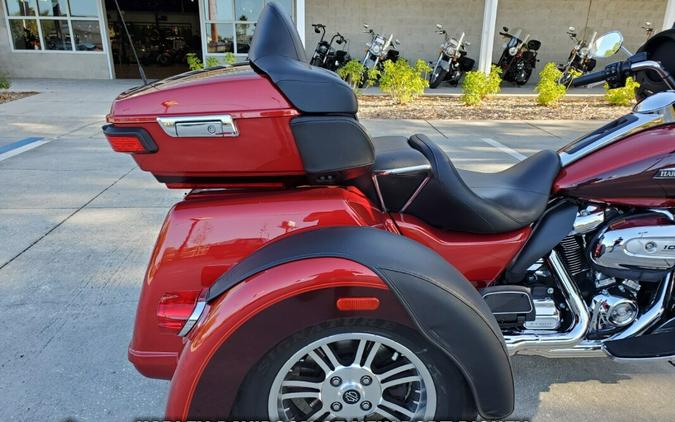 2018 Harley-Davidson® Tri Glide® Ultra