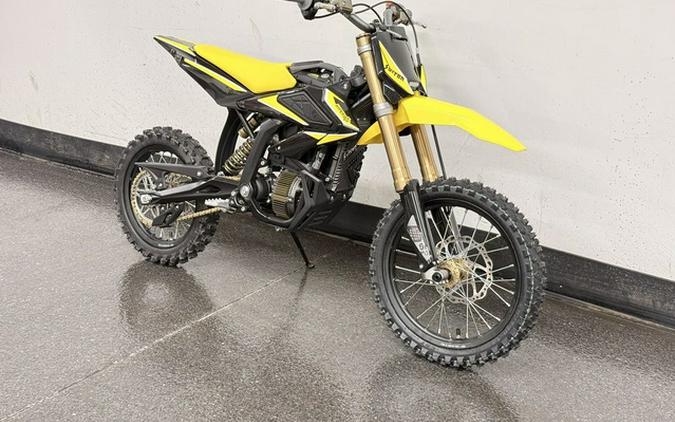2025 SUR-RON Hyper Bee 14/12