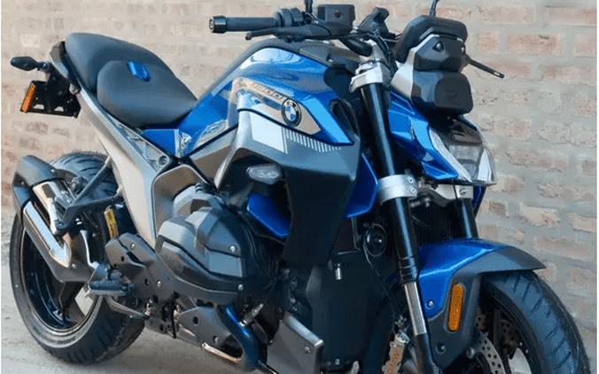 2026 BMW R 1300 R