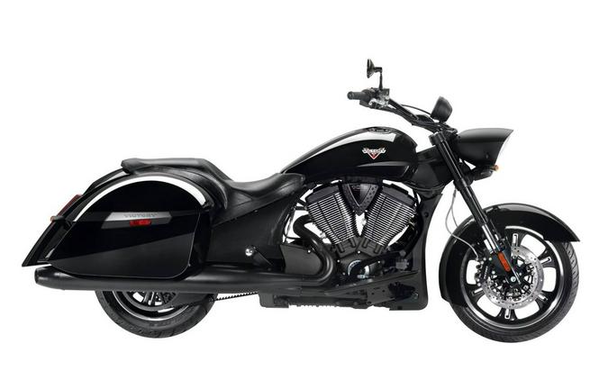 2014 Victory Motorcycles CROSS ROADS 8-BALL