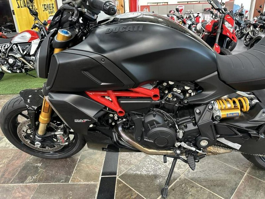 2022 Ducati Diavel 1260 S Total Black