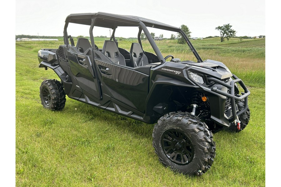 2024 Can-Am SSV COM MAX XT 64 1000R BK 24 XT 1000R