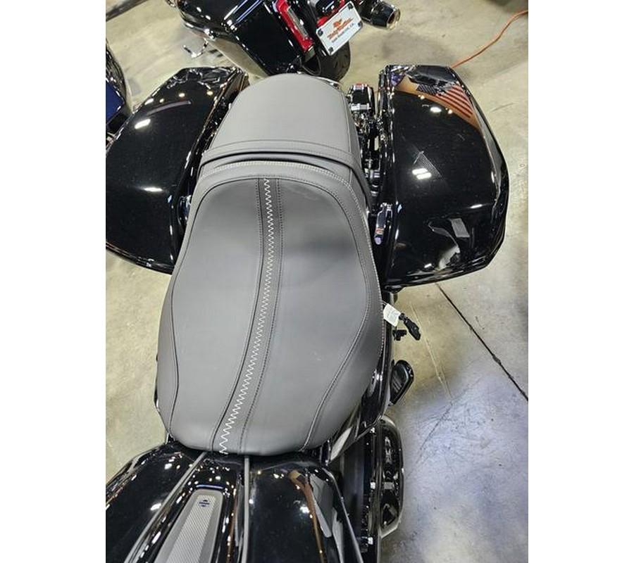 2025 Harley-Davidson® FLHX - Street Glide®