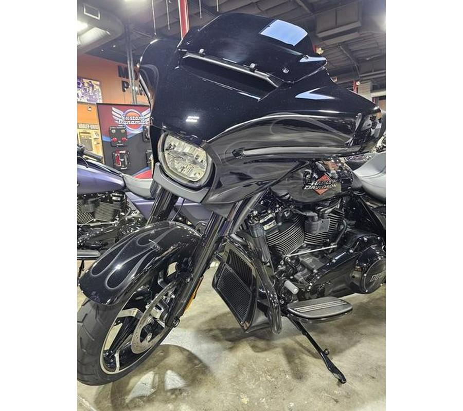 2025 Harley-Davidson® FLHX - Street Glide®