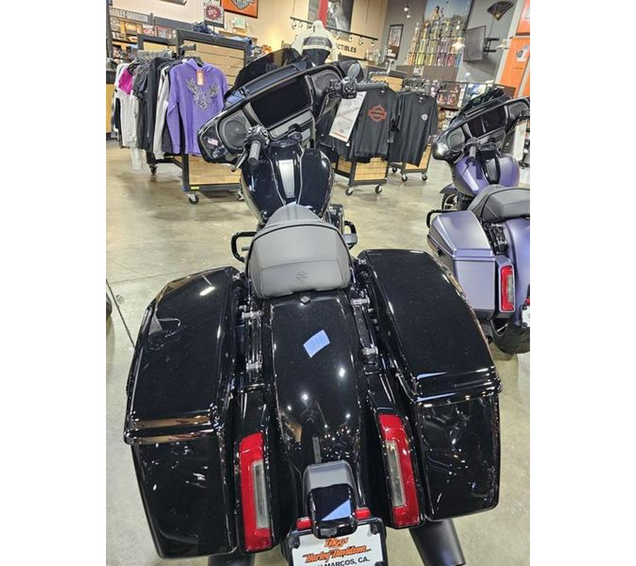 2025 Harley-Davidson® FLHX - Street Glide®