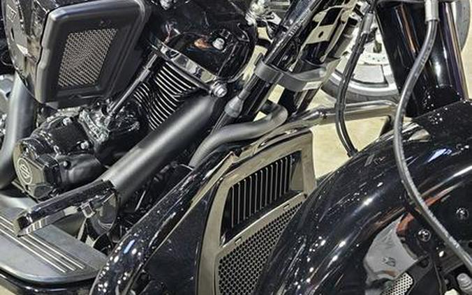 2025 Harley-Davidson® FLHX - Street Glide®