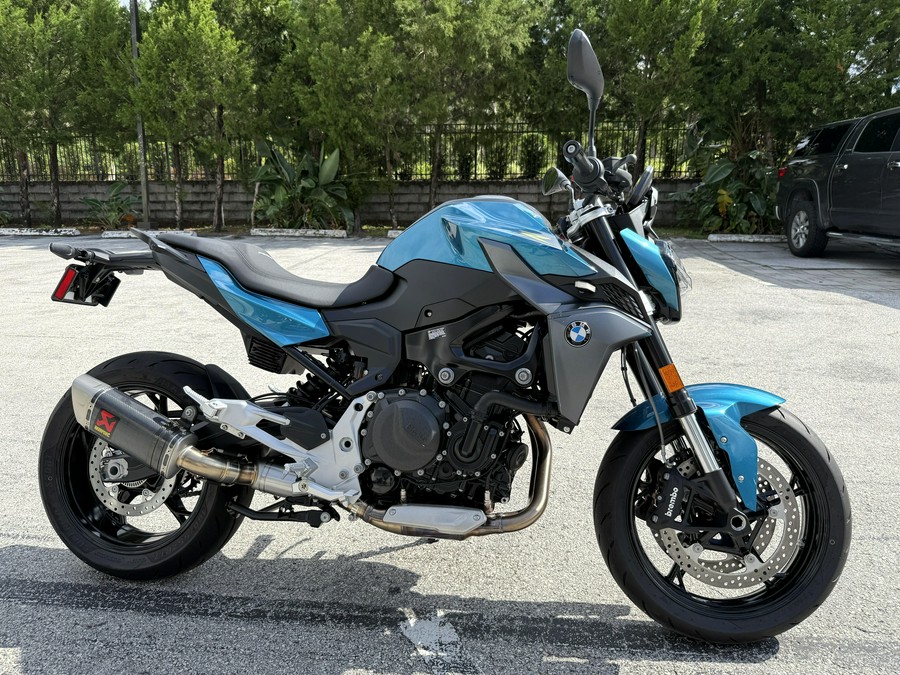 2025 BMW F 900 R