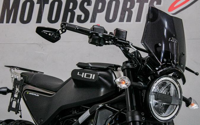 2022 Husqvarna Svartpilen 401