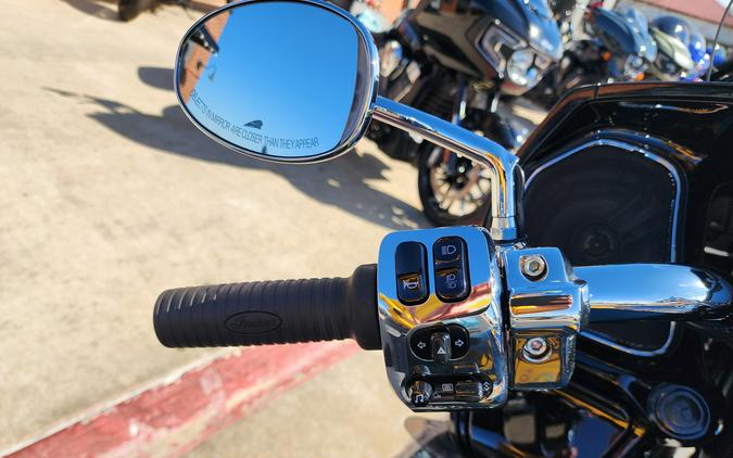 2026 Indian Motorcycle Pursuit® Limited® with 112 and Powerband Audio Package