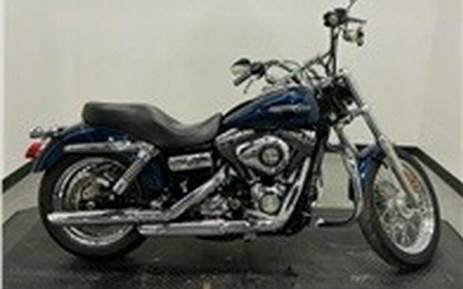 2013 Harley-Davidson Super Glide Custom BIG BLUE PEARL W/ PINSTRIPE