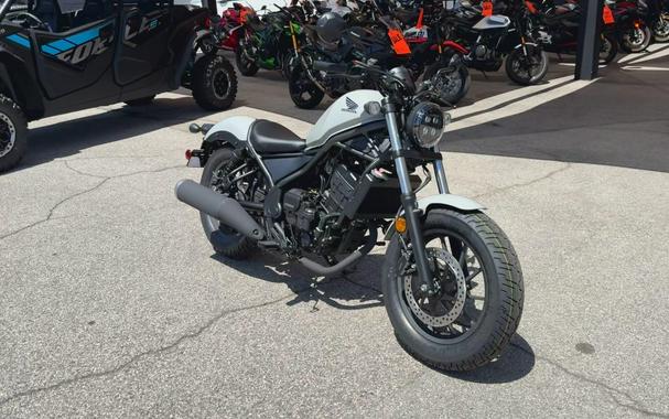2026 Honda REBEL 300 E-CLUTCH