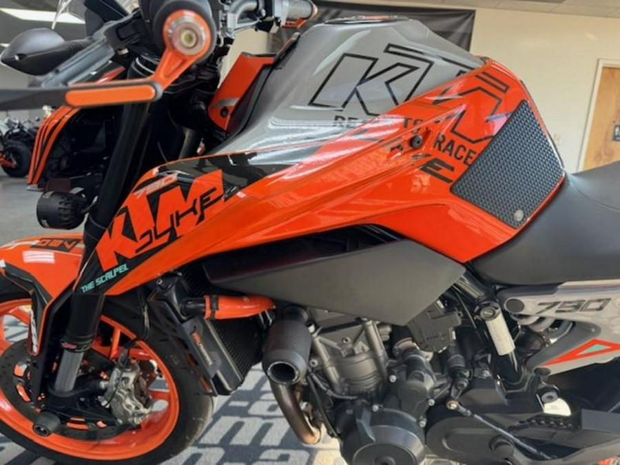 2019 KTM 790 Duke