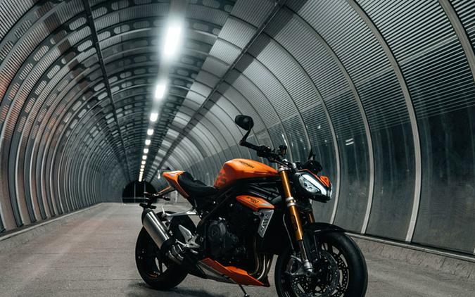 2023 Triumph Speed Triple 1200 RS Matte Baja Orange