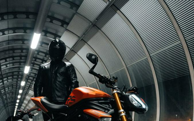 2023 Triumph Speed Triple 1200 RS Matte Baja Orange