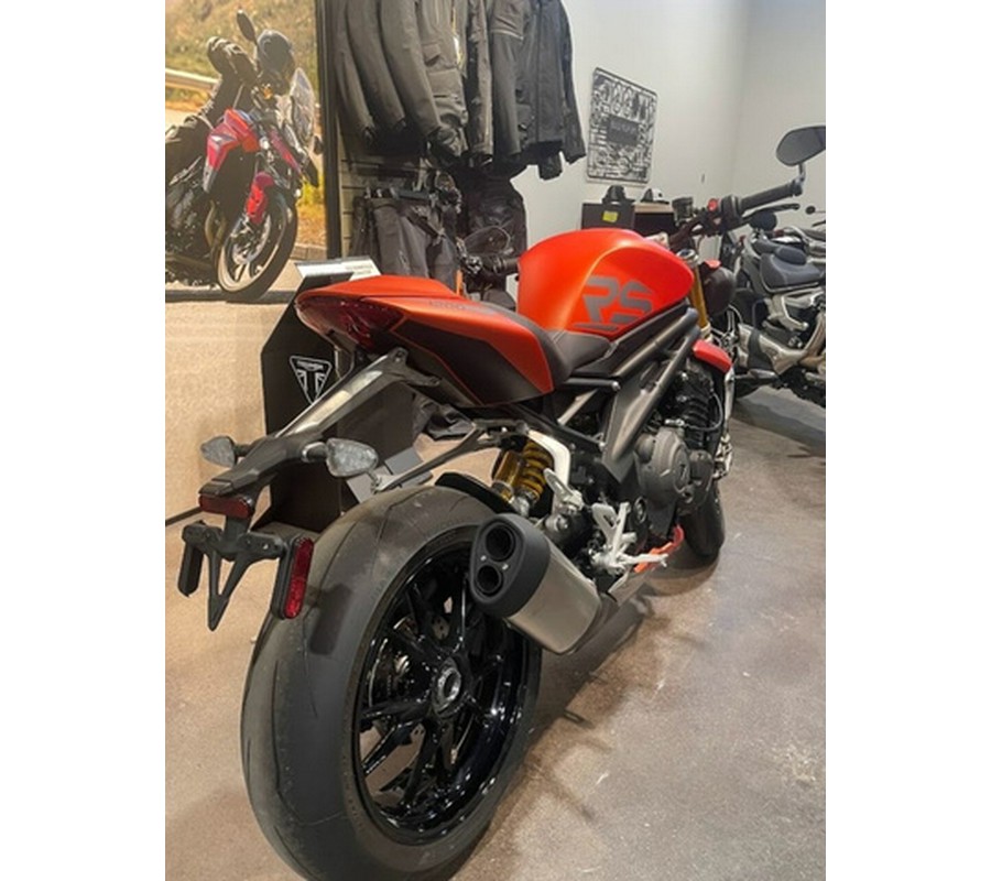 2023 Triumph Speed Triple 1200 RS Matte Baja Orange