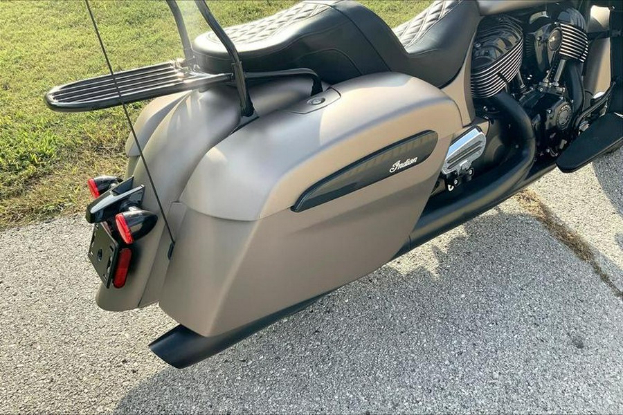 2019 Indian Motorcycle® Chieftain Dark Horse® Bronze Smoke