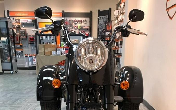 2024 Harley-Davidson Freewheeler Vivid Black FLRT