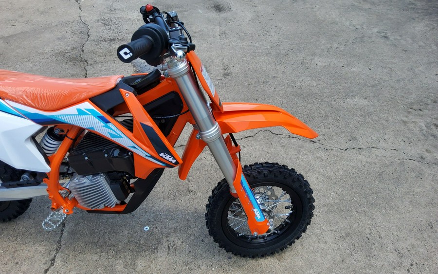 2024 KTM SX E 3