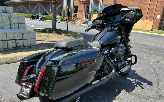 2024 FLHX Street Glide®