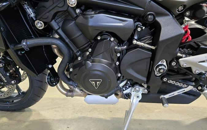 2025 Triumph Street Triple 765 R Pure White