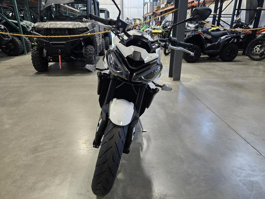 2025 Triumph Street Triple 765 R Pure White