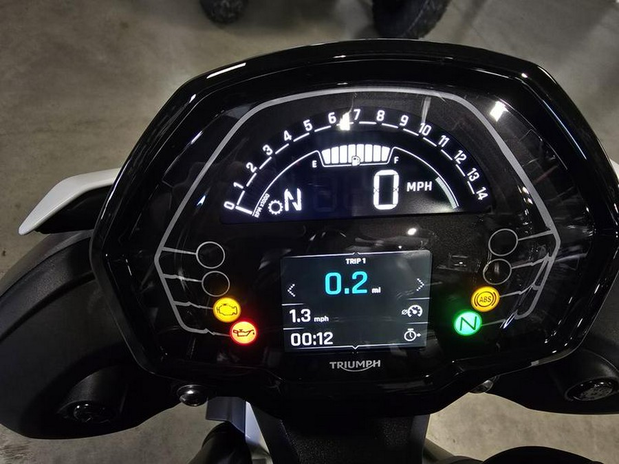 2025 Triumph Street Triple 765 R Pure White