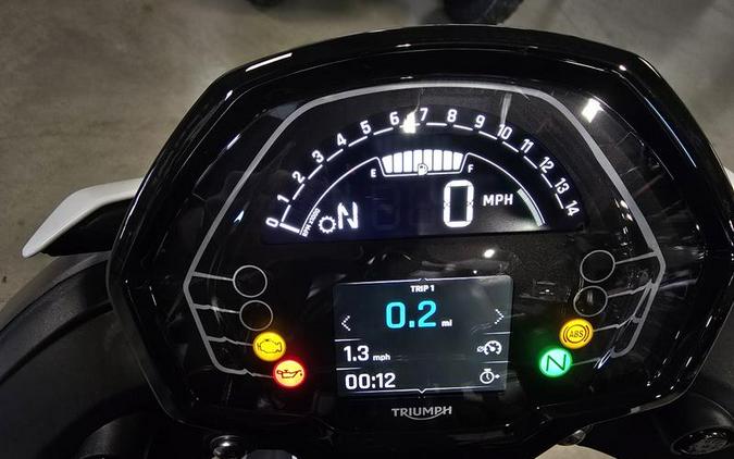 2025 Triumph Street Triple 765 R Pure White