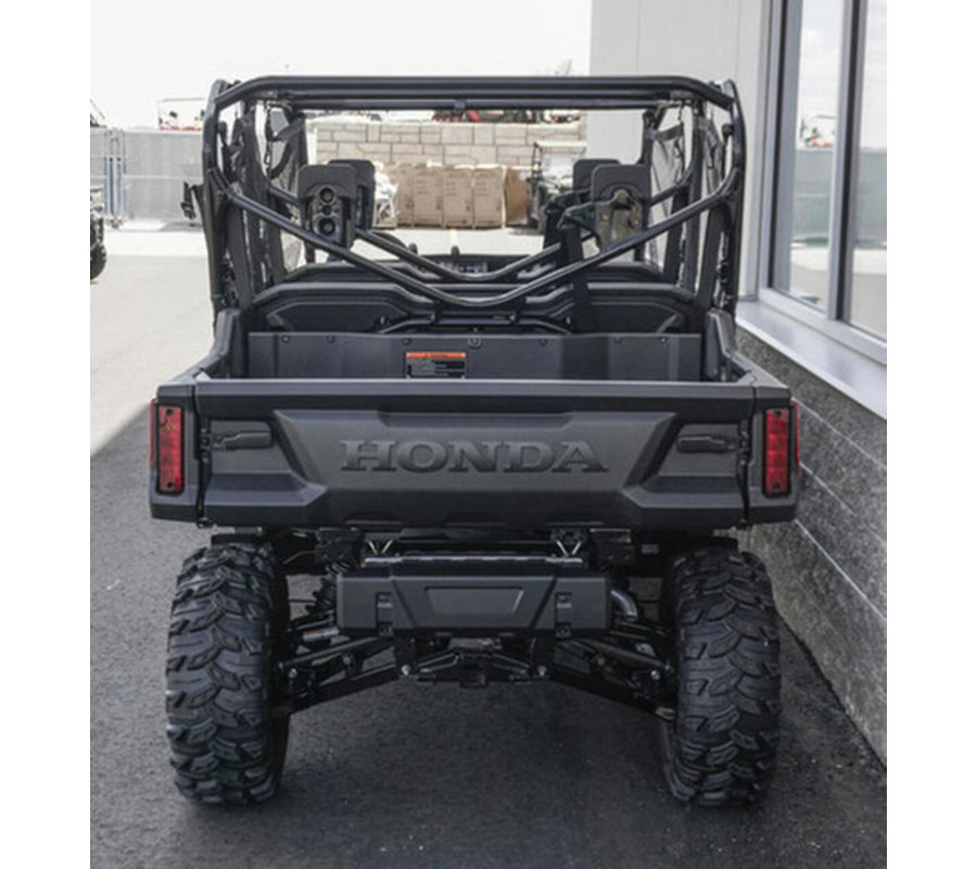 2025 Honda Pioneer 1000-6 Deluxe Crew