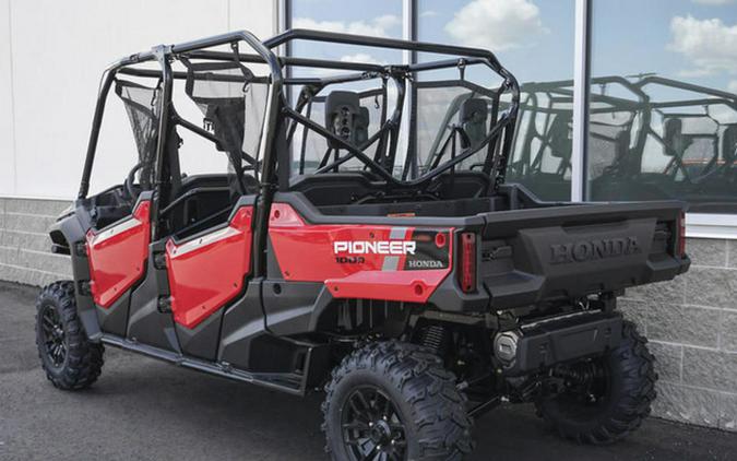 2025 Honda Pioneer 1000-6 Deluxe Crew