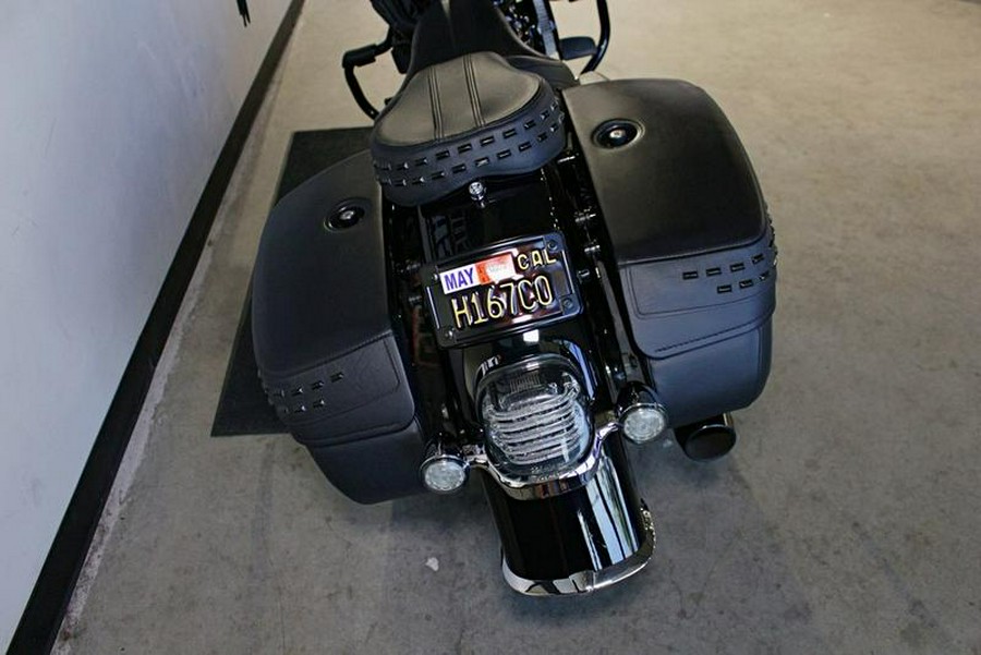 2020 Harley-Davidson® FLHCS - Heritage Classic 114