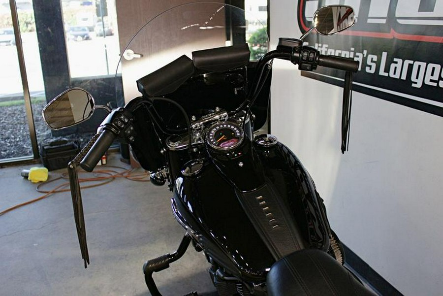 2020 Harley-Davidson® FLHCS - Heritage Classic 114