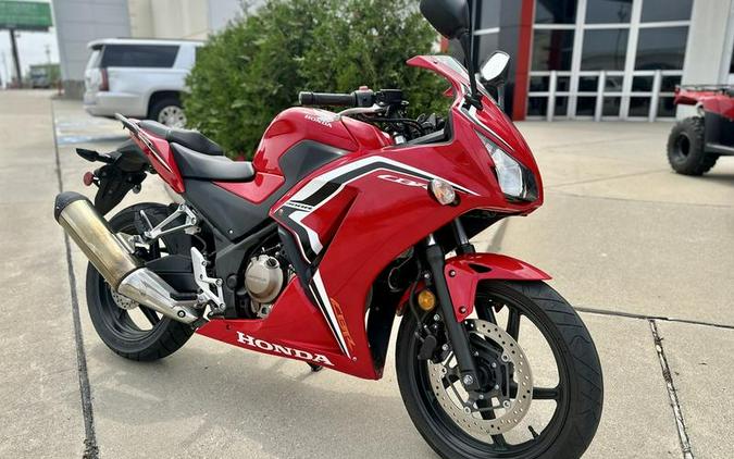 2022 Honda® CBR300R