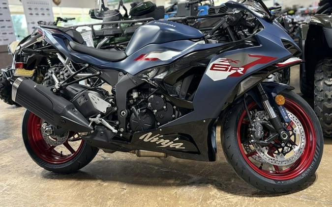 2027 Kawasaki Ninja ZX-6R ABS