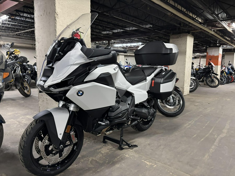 2026 BMW R 1300 RT
