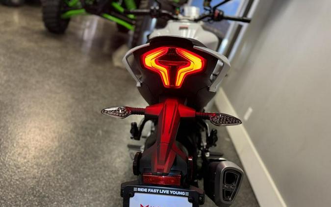 2024 CFMOTO 450NK