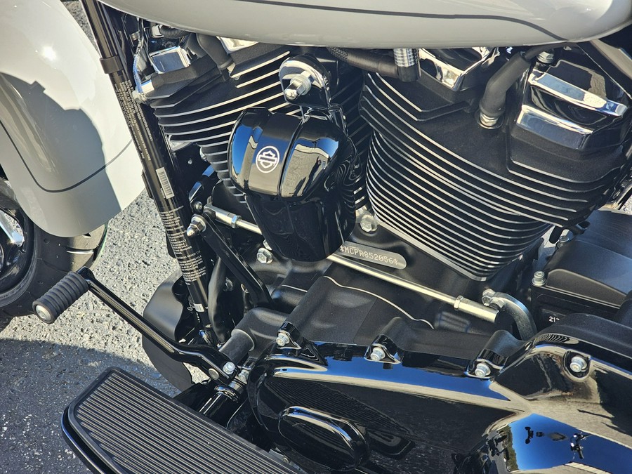 2024 Harley-Davidson Freewheeler®