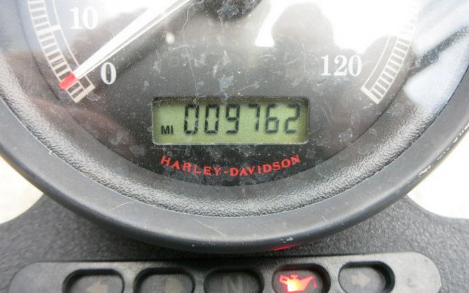 2008 Harley-Davidson® Sportster® 883 Low
