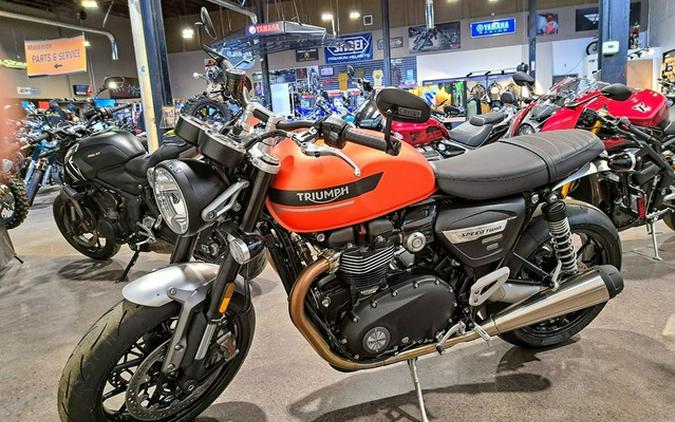 2023 Triumph Speed Twin 1200 Matte Baja Orange