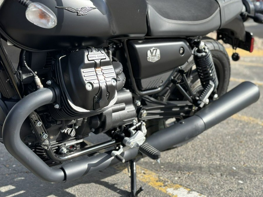 2021 Moto Guzzi V7 Stone E5