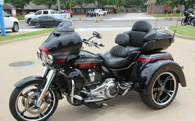 2020 Harley-Davidson CVO Tri Glide