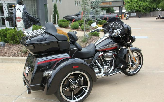 2020 Harley-Davidson CVO Tri Glide