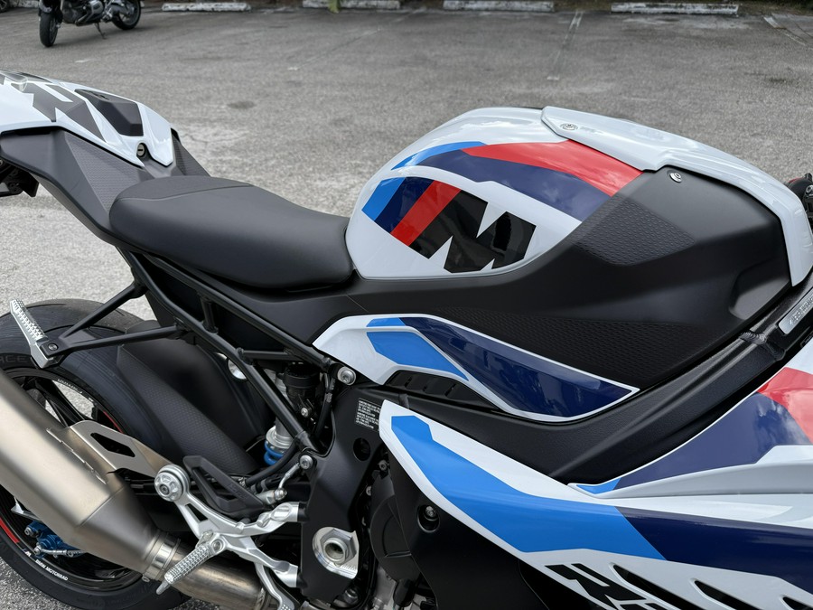 2026 BMW M 1000 RR