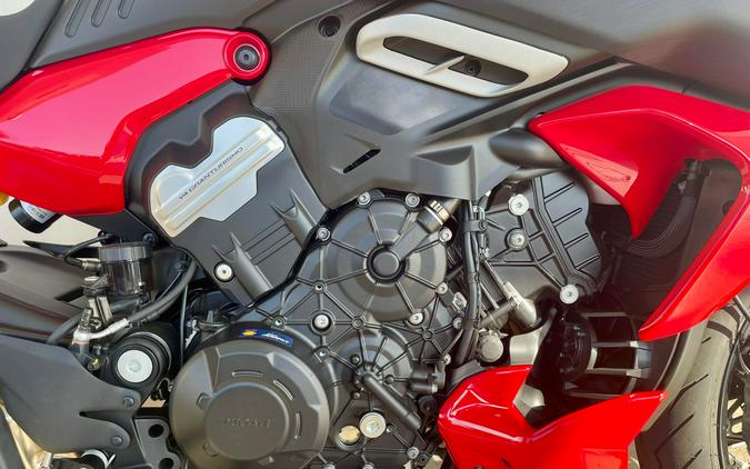 2024 Ducati DIAVEL V4